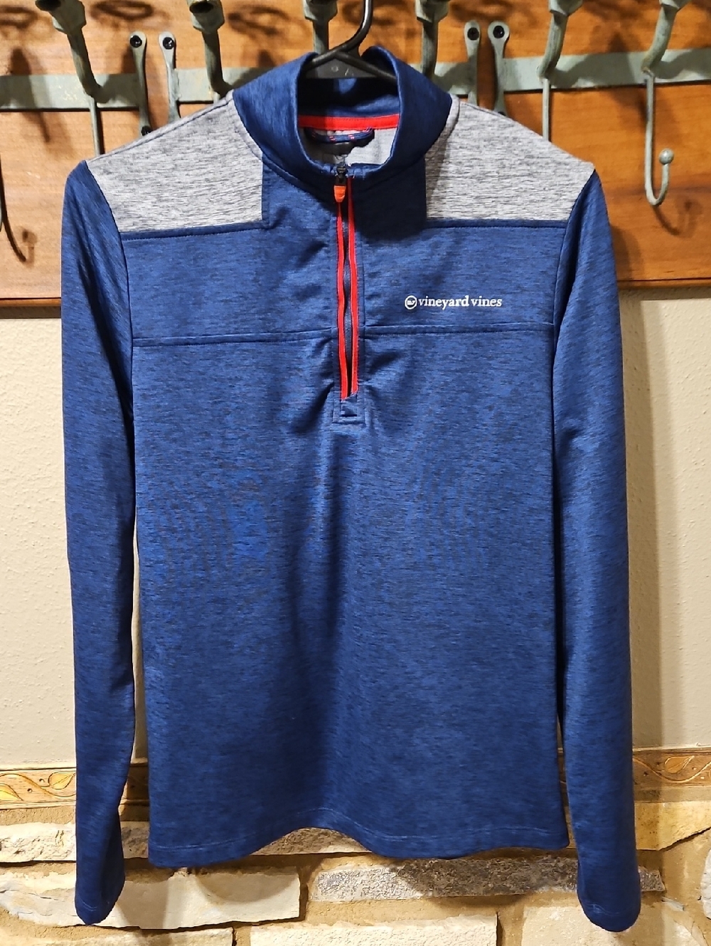 Vineyard Vines Quarter Zip Athletic Top Size Large